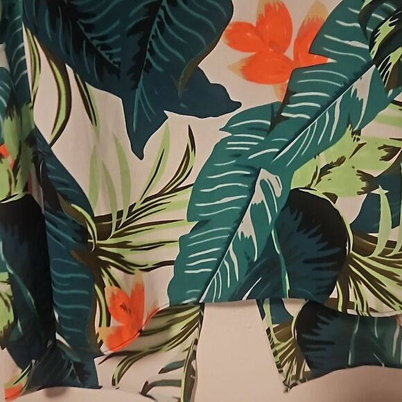 Express Tropical Print Floral Sleeveless Blouse with Cutout back XL - Picture 4 of 6